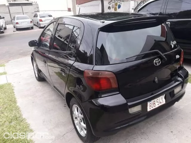 Toyota Vitz 2002 — foto 6