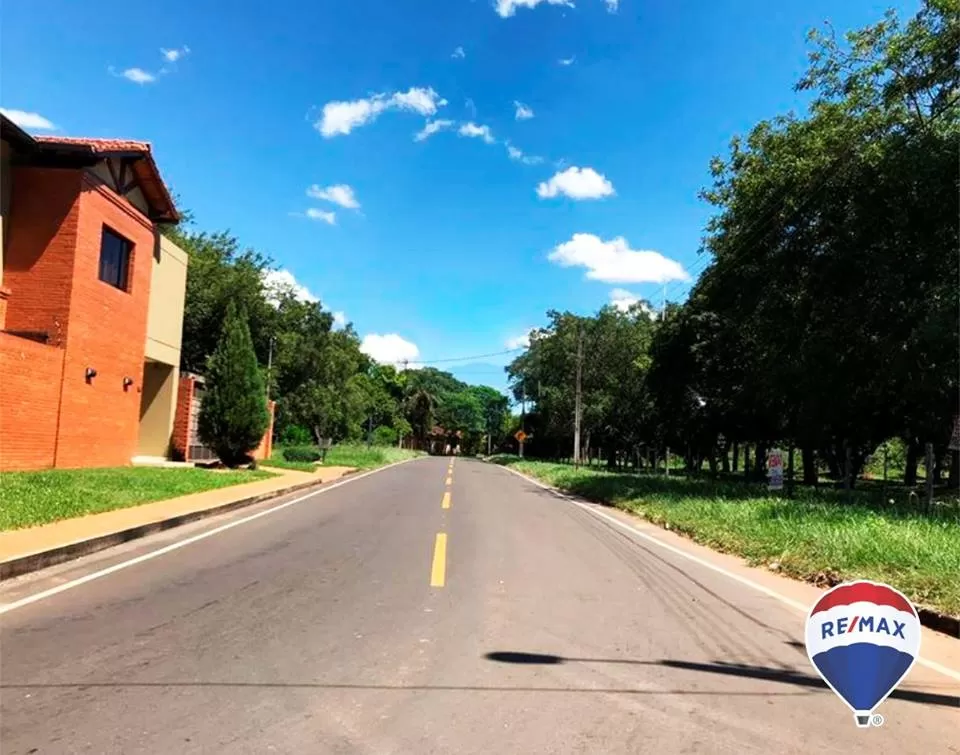 VENTA TERRENO EN LA MEJOR ZONA DE JARDIN DE ORO. — foto 2