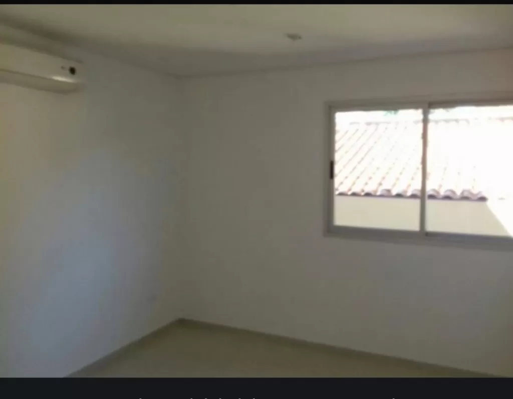 Lindo apartamento zona LUQUE — foto 3
