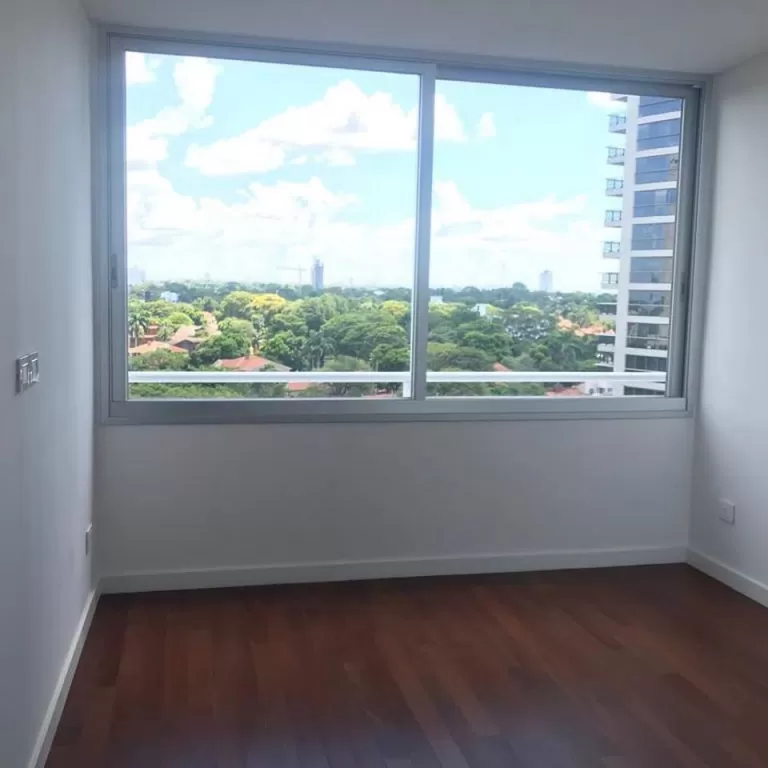 En venta departemento en Imponente edificio sobre Santa Teresa — foto 2
