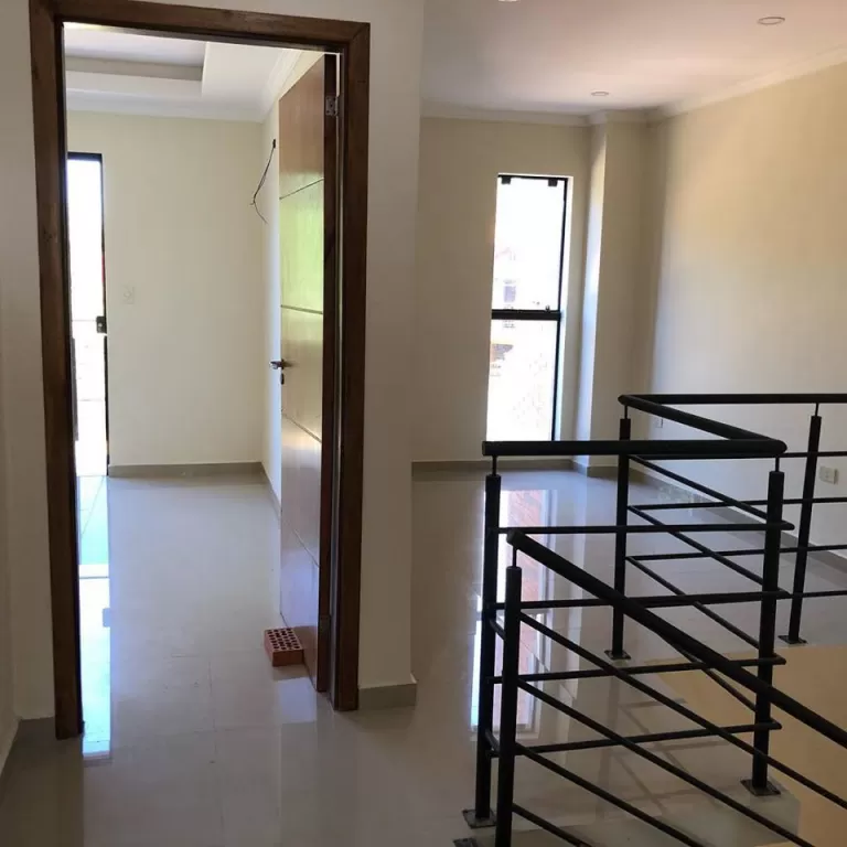 En venta duplex tipo casa VILLA OLIMPIA — foto 2