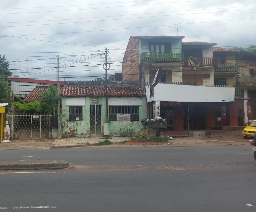 Vendo casa en Ñemby sobre la ruta Acceso Sur — foto 2
