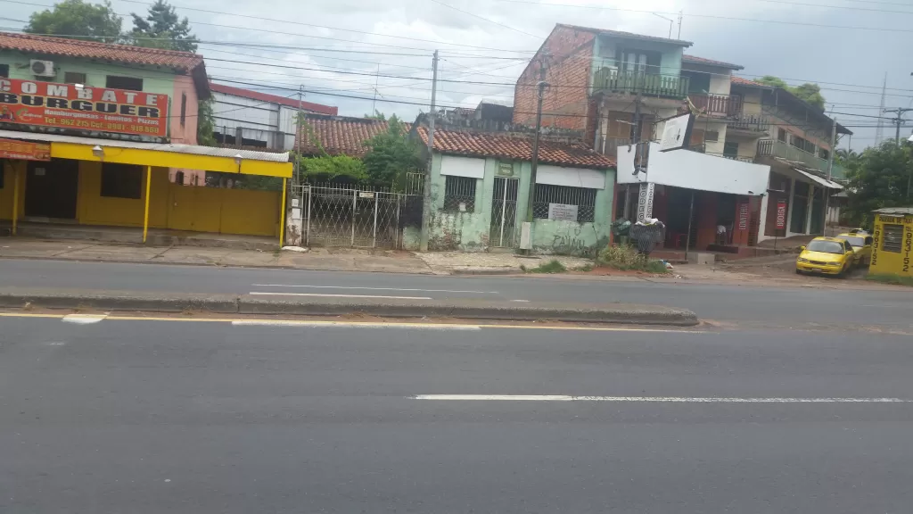 Vendo casa en Ñemby sobre la ruta Acceso Sur — foto 3
