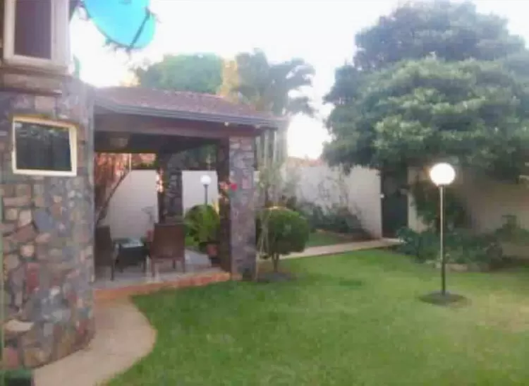 Vendo casa con piscina en el Area 4!! — foto 2