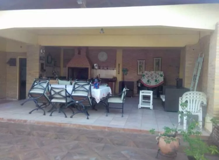 Vendo casa con piscina en el Area 4!! — foto 3