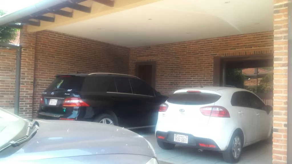 CARMELITAS - 900 m2: ELENGANTE RESIDENCIA - 5 SUITES — foto 3
