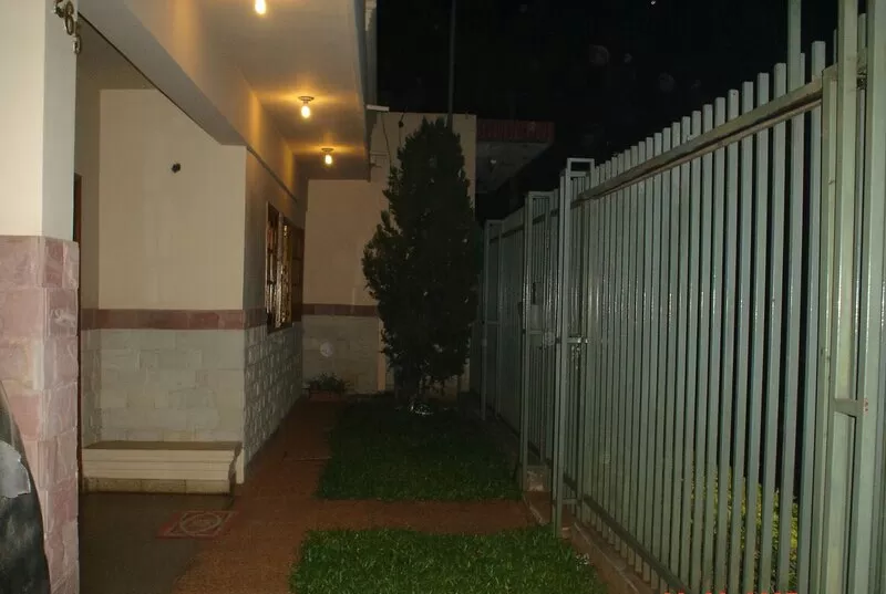 VENDO CASA EN 4TO BARRIO LUQUE — foto 3