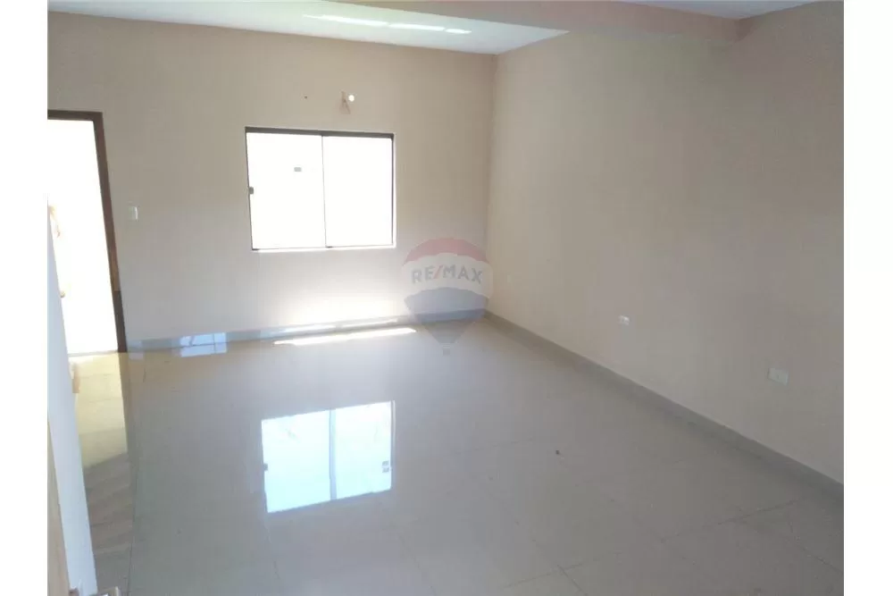 Hermoso Duplex en Villa Elisa, zona Sol de América — foto 2