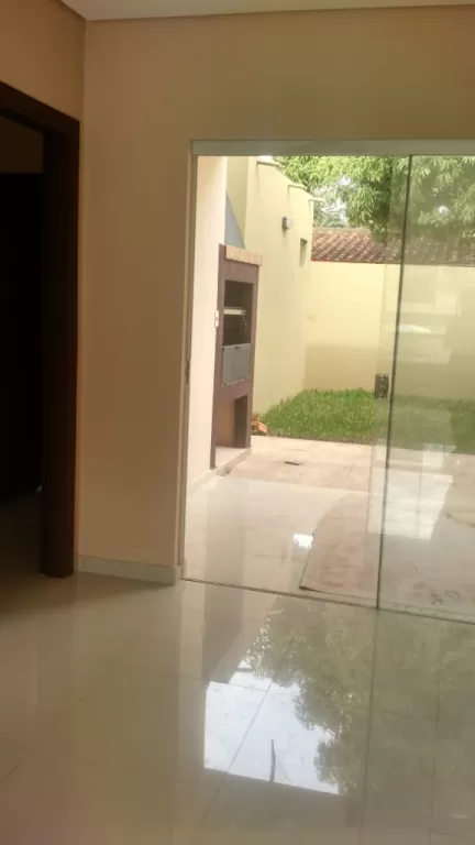 VENDO DUPLEX EN VILLA ADELA LUQUE — foto 3