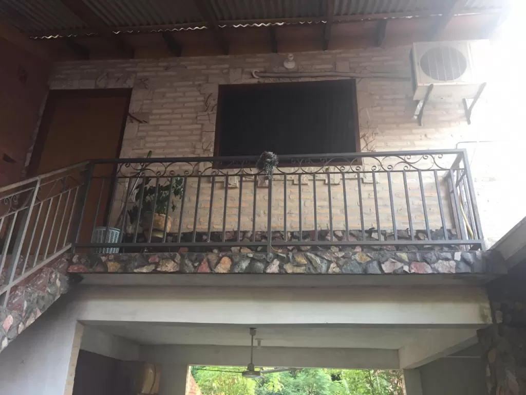 Vendo casa a tres cuadras de General Santos, pasando una de I.P.S 12 de Junio — foto 3