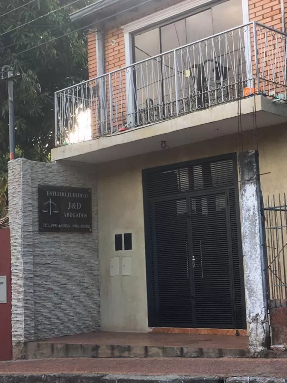 VENDO CASA TITULADA DE DOS PLANTAS A 50 METROS DE ACCESO SUR 4 (CUATRO) DEPARTAMENTOS — foto 3