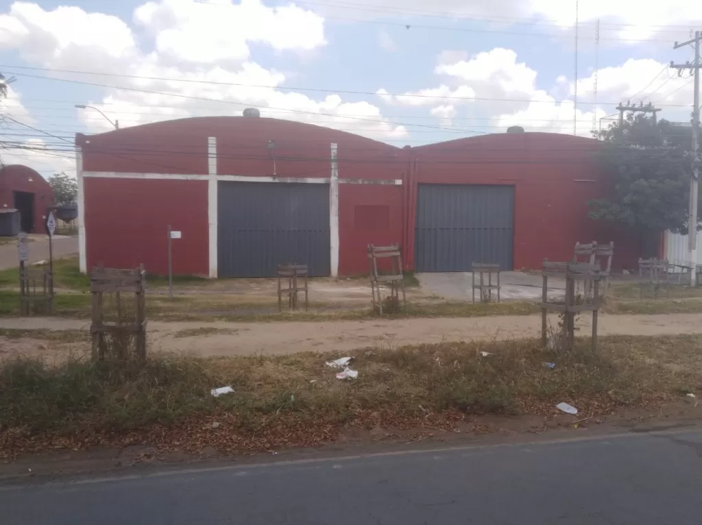 VENDO LOCAL DE CALLE A CALLE INCLUIDO 2 TINGLADOS QUE OCUPAN 2 TERRENOS — foto 3