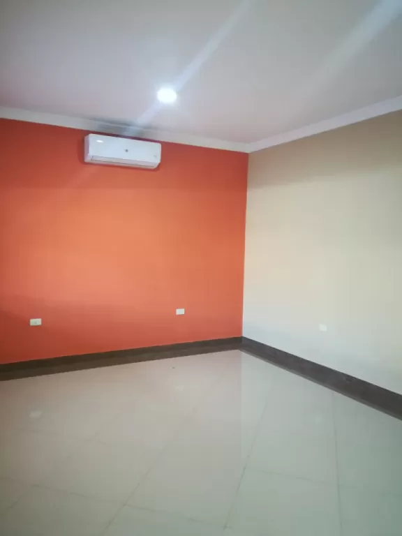 Vendo residencia a estrenar en Barrio Pinoza, Asunción, zona La Barca — foto 2