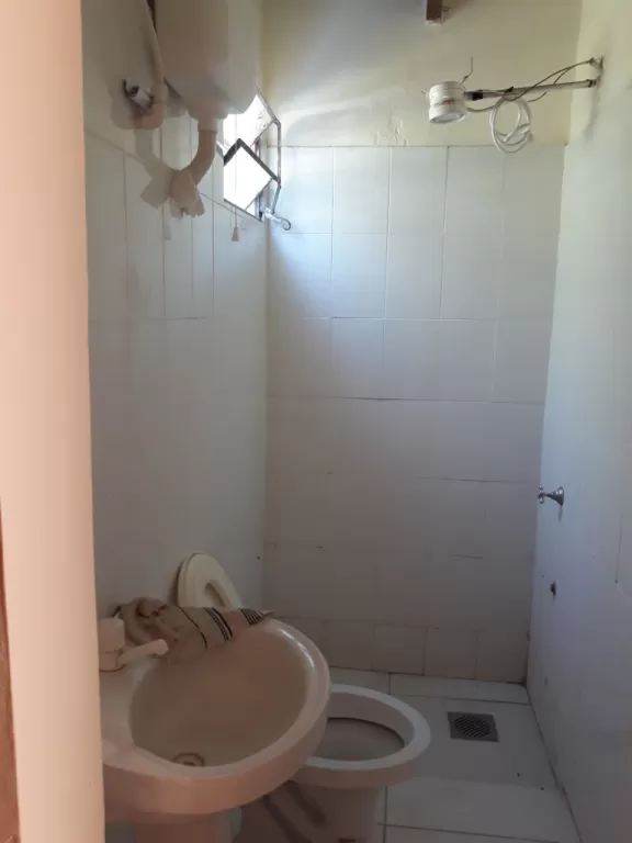 Alquilo casa en el centro de la ciudad de Limpio — foto 3