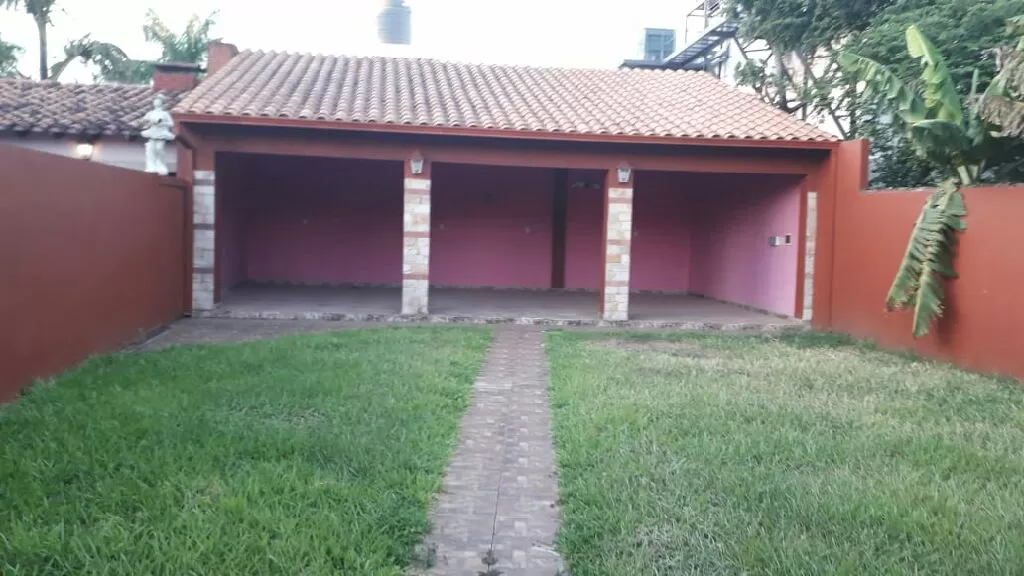 CASA EN LUQUE — foto 2