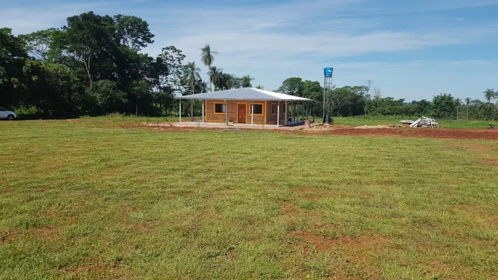 Vendo hermosa quinta con casa nueva a estrenar en Valenzuela — foto 2