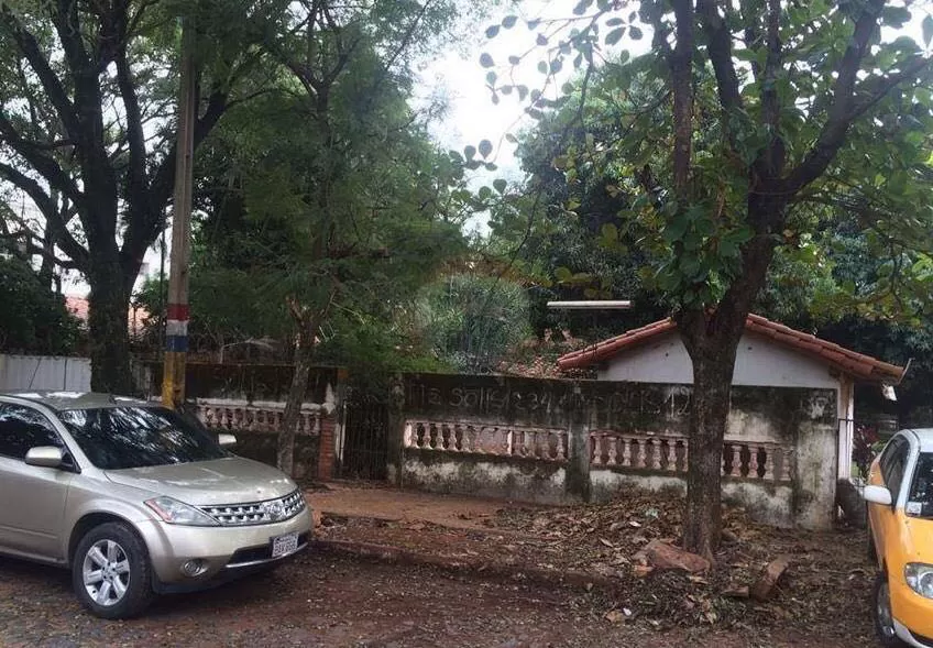 VENDO TERRENO C CASA EN ASUNCIÓN — foto 2
