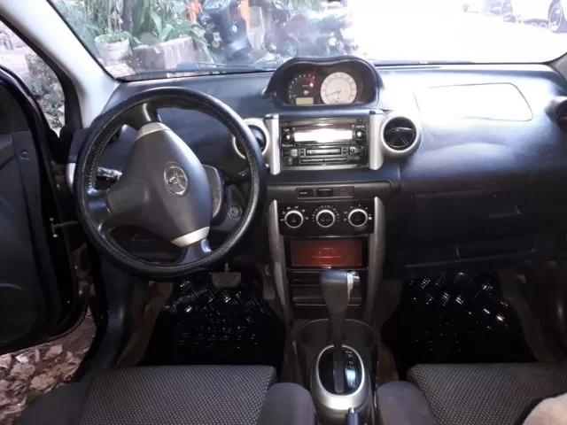 Toyota Ist 2002 - foto 2
