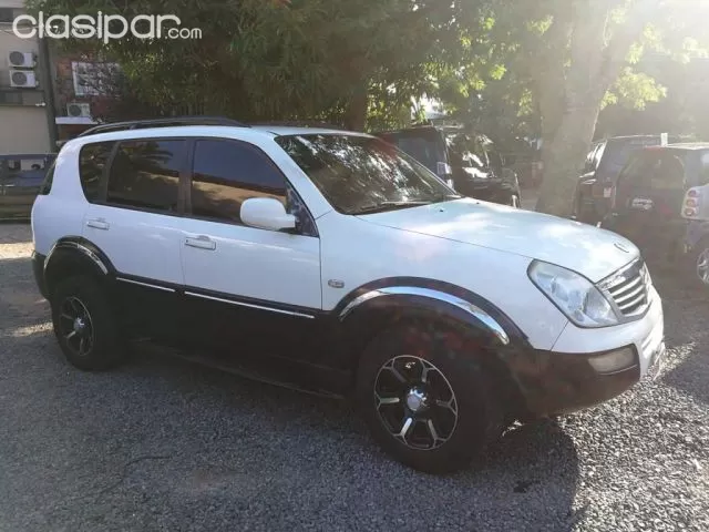 Ssangyong Rexton 2004 — foto 5