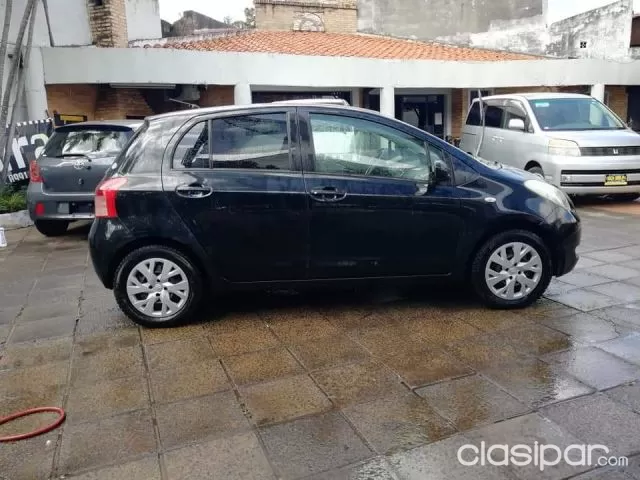 Toyota Vitz 2006 — foto 4