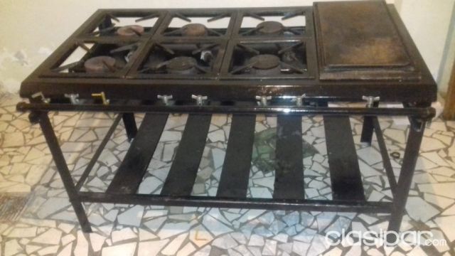 OFERTA Cocina Industrial de 6 Hornallas con Plancha Hamburguesera #1324540  | Clasipar.com en Paraguay
