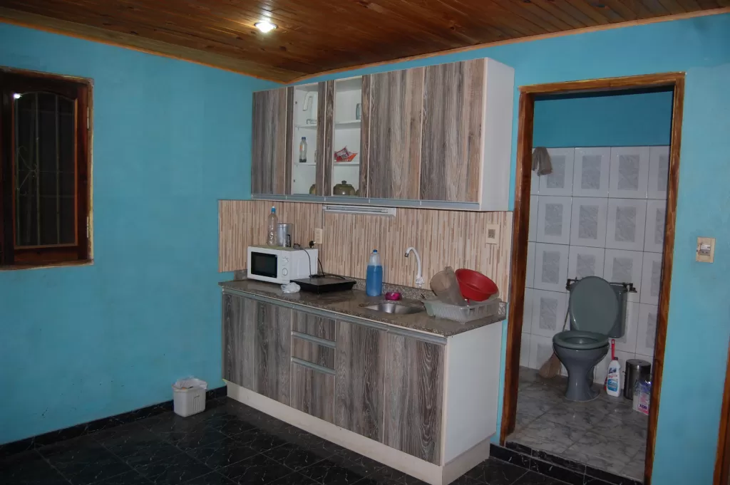SOBRE ACCESO SUR!!! CASA DE DOS PLANTAS EN OFERTA! Superficie de Terreno 363 m2 — foto 3