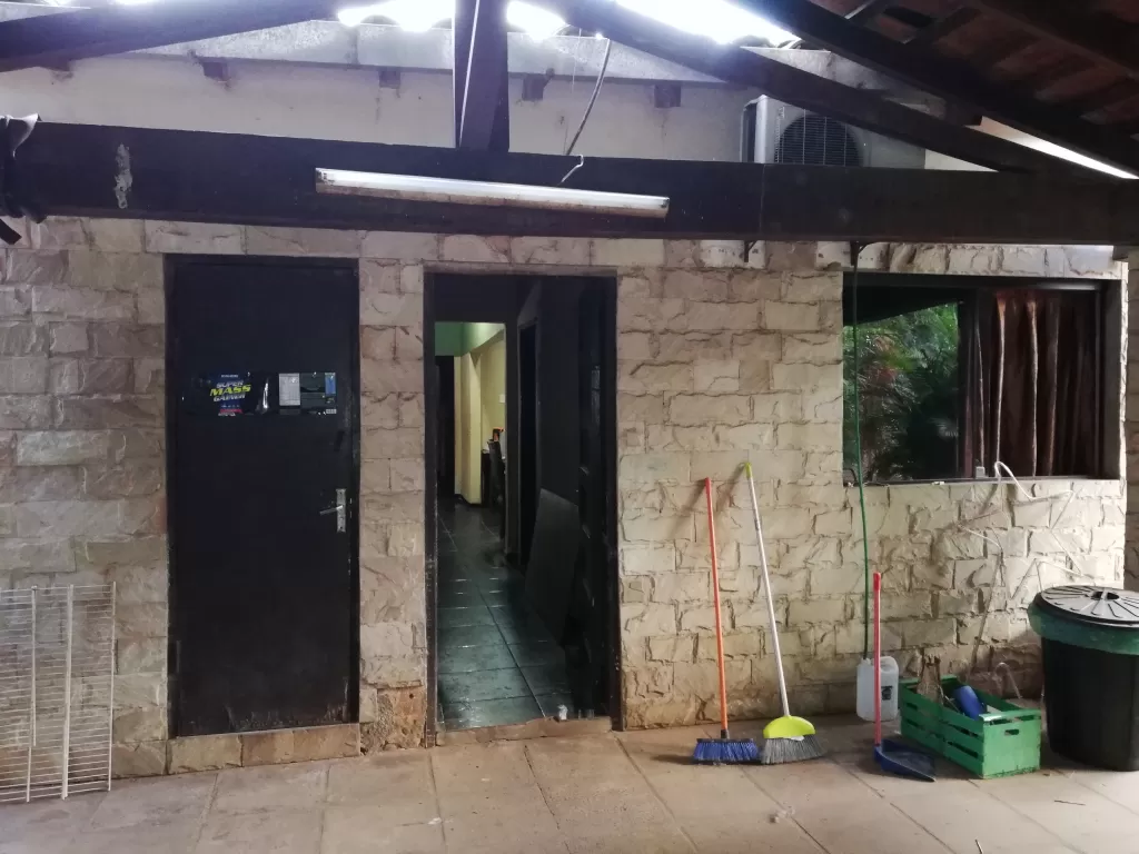 CASA DE 3 DORMITORIOS CON TODAS LAS COMODIDADES — foto 2