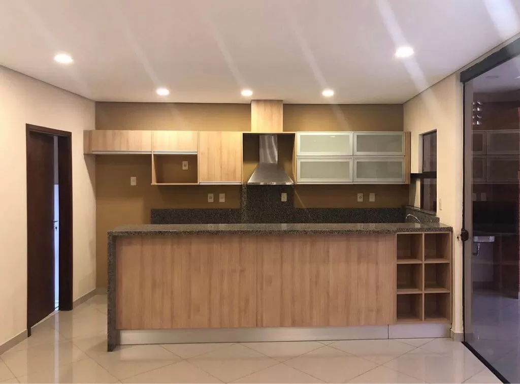 VENDO AMPLIO DUPLEX EN LUQUE JARDIN DE ORO — foto 3