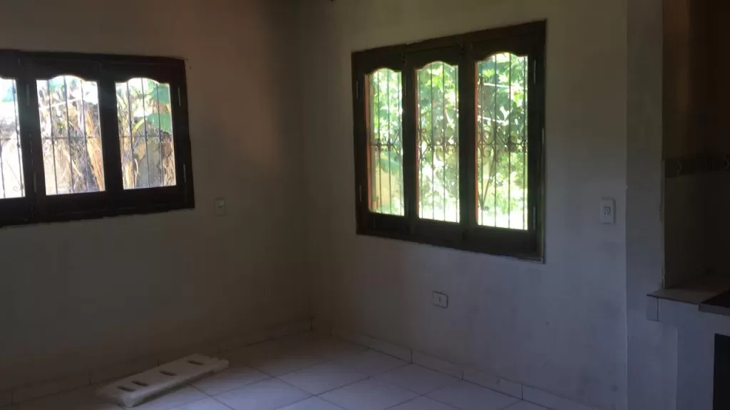 Vende linda casa de 3 dormitorios en San Lorenzo Zona Avelino Martinez — foto 3