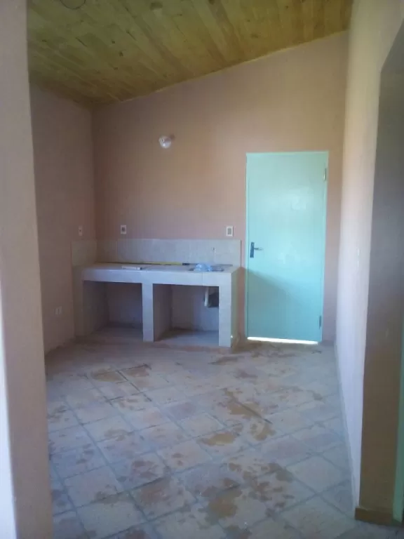 HERMOSA CASA EN LUQUE BARRIO COSTA SOSA — foto 2