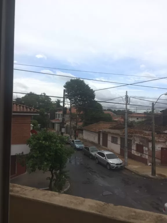 VENDO CASA EN BARRIO CIUDAD NUEVA! ESCUCHAMOS OFERTAS! — foto 3