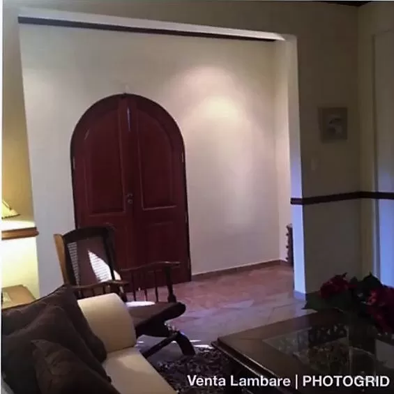 HERMOSA CASA ZONA PERON — foto 2
