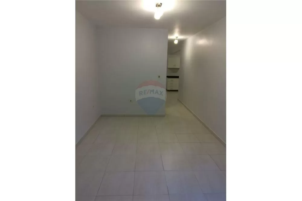 MODERNO DUPLEX ZONA MUNICIPALIDAD DE LAMBARE 4,200,000 ₲ [Mensual] — foto 3