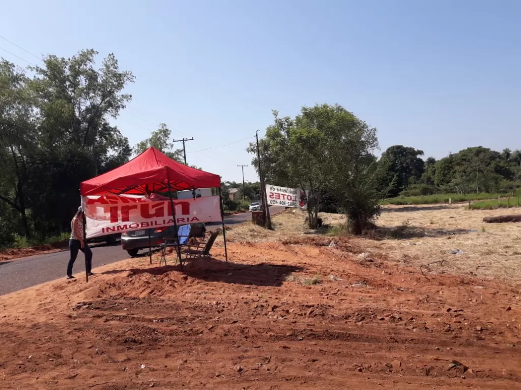 TERRENOS DE 12x37 (444m2) EN J. A SALDIVAR!!! — foto 3