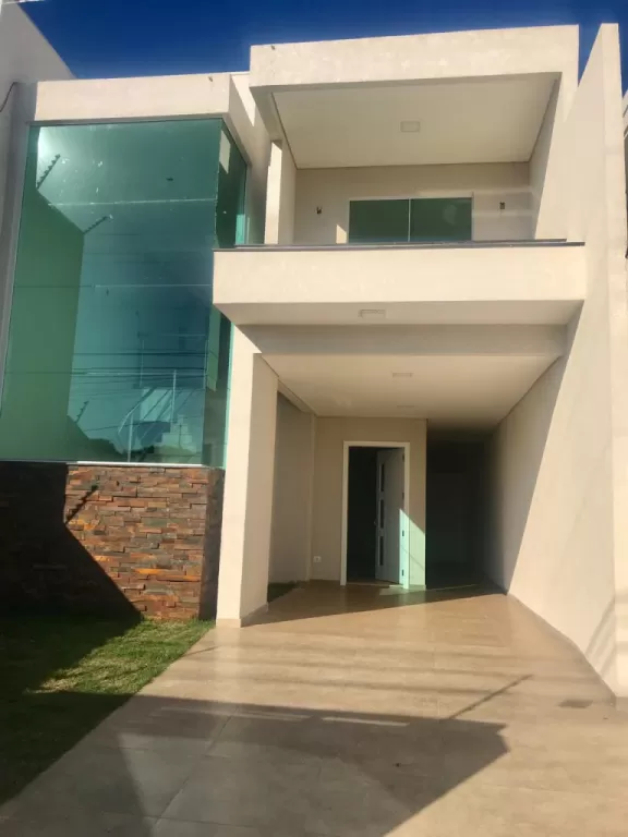 VENDO RESIDENCIA EN FOZ DE YGUAZU — foto 3