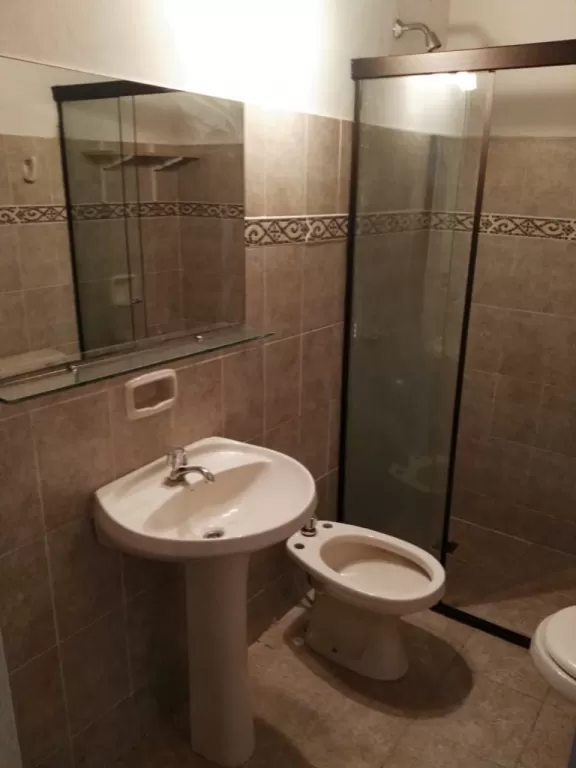 Vivienda en zona carmelitas — foto 3