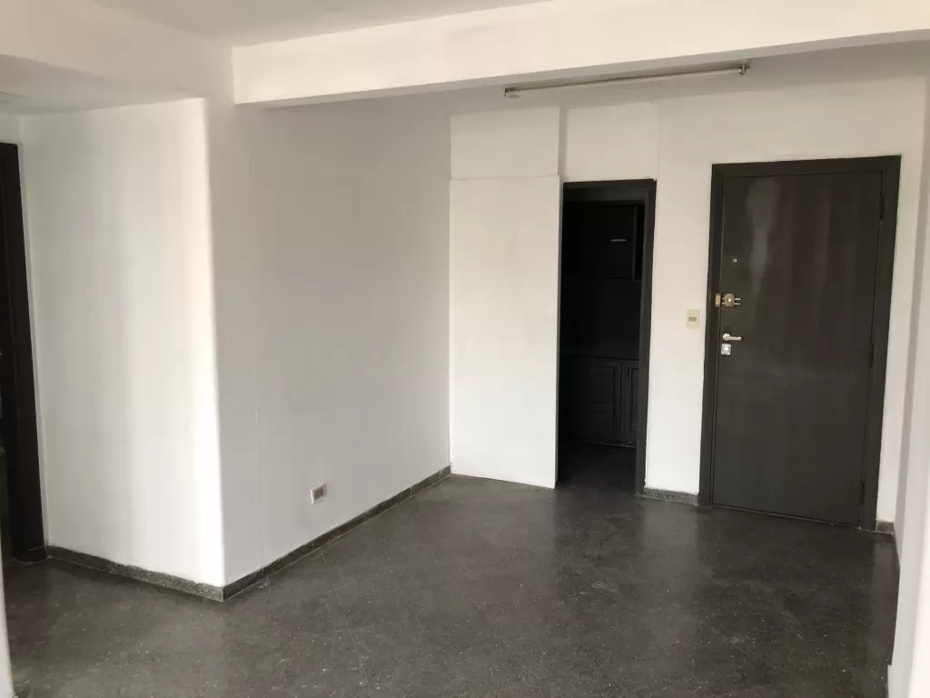 Alquilo moderna y practica oficina en pleno centro — foto 3