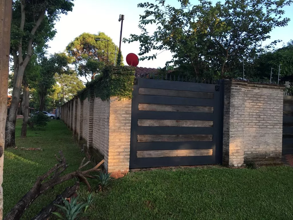 VENDO CASA EN LUQUE — foto 2
