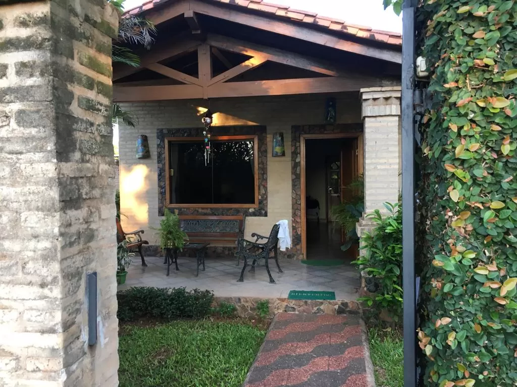 VENDO CASA EN LUQUE — foto 3