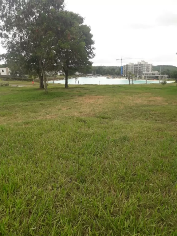 Vendo terreno con hermosa ubicación en Aqua Village — foto 3