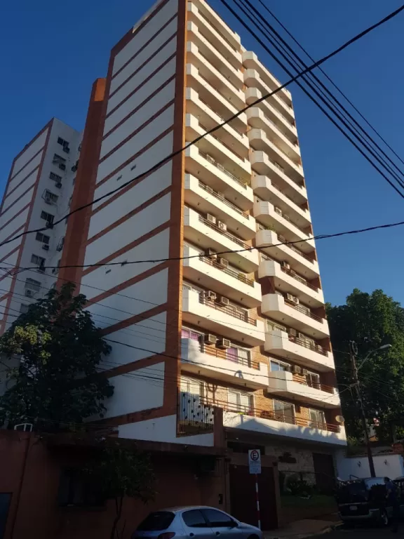 ALQUILO HERMOSO DEPARTAMENTO EN EDIFICIO TEOREMA — foto 2