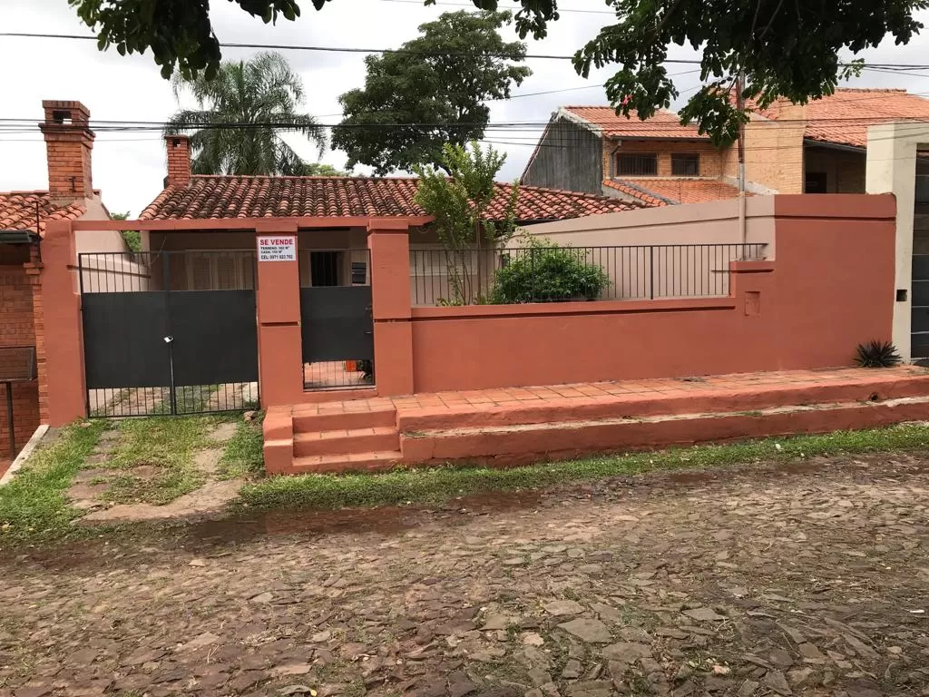 DUEÑO VENDE CASA VECINA A BOTÁNICA 5 y Colegio de la Asunción - FDO DE LA MORA ZONA NORTE — foto 2
