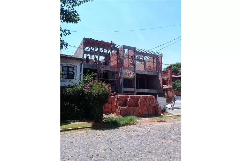 VENDO MONOAMBIENTE EN POZO - ASUNCION CARMELITAS — foto 3