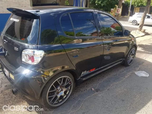 Toyota Vitz 2002 — foto 3