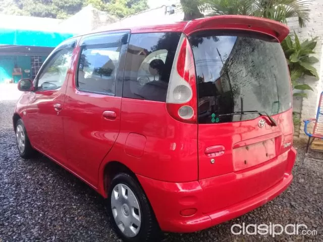 Toyota Funcargo 2002 — foto 3