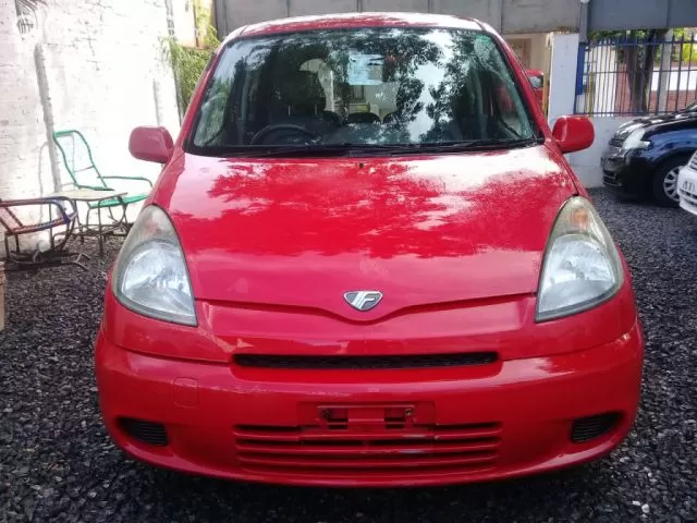 Toyota Funcargo 2002 — foto 4