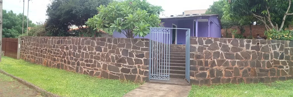 VENDO CASA CON TERRENO TITULADO EN EL B° REMANSITO — foto 3