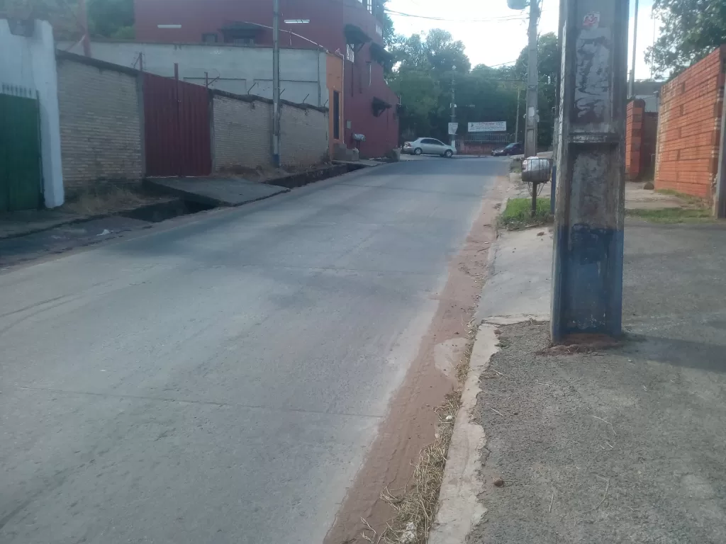 VENDO TINGLADO CON OFICINA ZONA CANAL 13 — foto 3