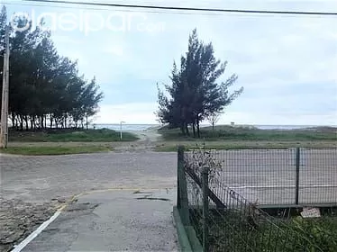 VENDO DEPARTAMENTO EN LA PLAYA (SANTA CATARINA BRASIL) FRENTE AL MAR — foto 3