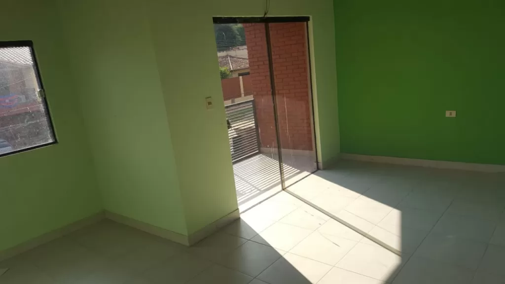 ALQUILO DUPLEX EN Bo. SAN ISIDRO - LAMBARE!!! — foto 3